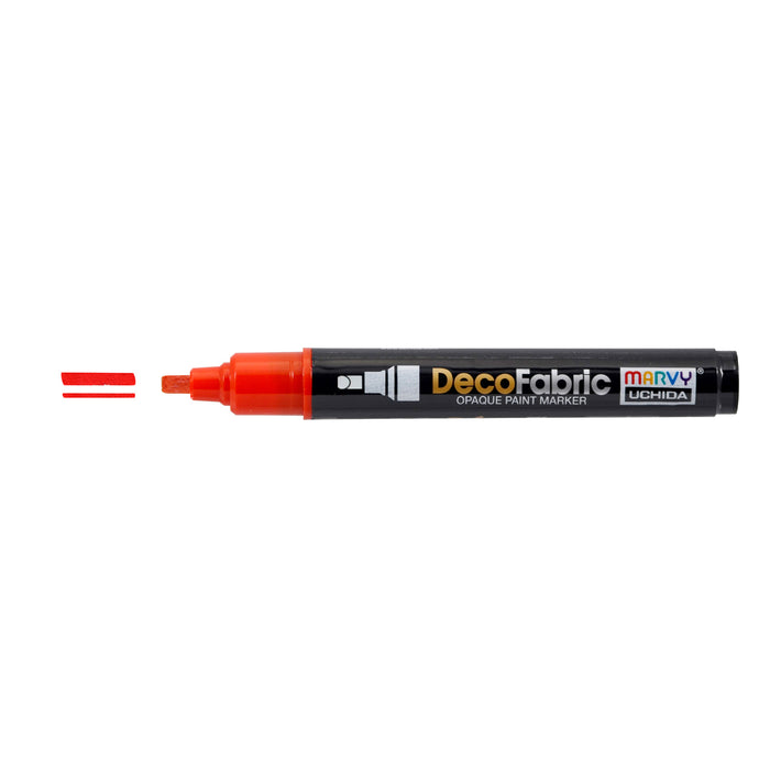 Decofabric marker red with cap off and a color line at tip