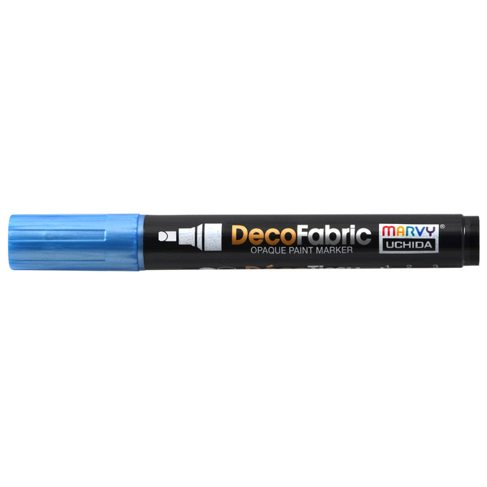 Decofabric marker pearl blue with cap on