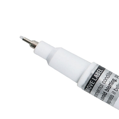 close up of the DECOCOLOR® OPAQUE WHITE EXTRA FINE tip